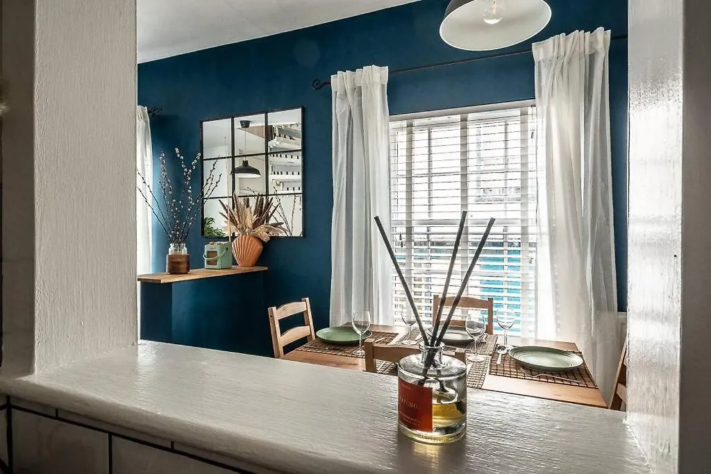 Modern, Central Home With Character Features Exeter Apartment